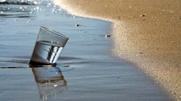 se puede beber el agua del mar