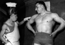 escapo de la nazi rompiendo los barrotes